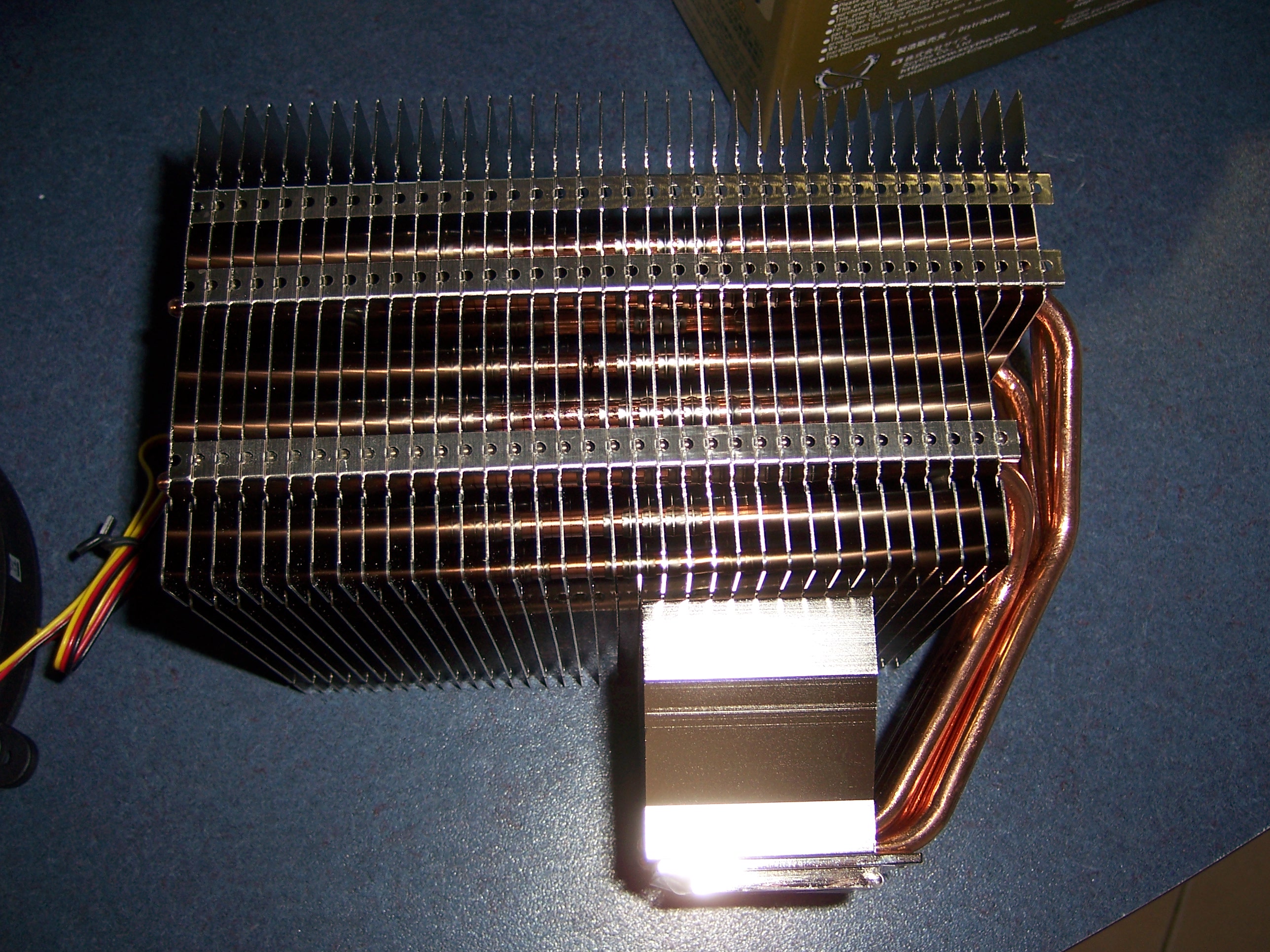 Chipset heatsinks
